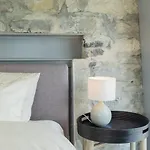 Sasso On By Rent سالا كوماسينا