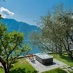 Sasso On By Rent Villa Sala Comacina