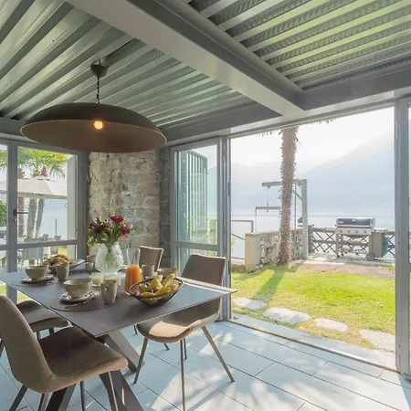 Villa Sasso On *