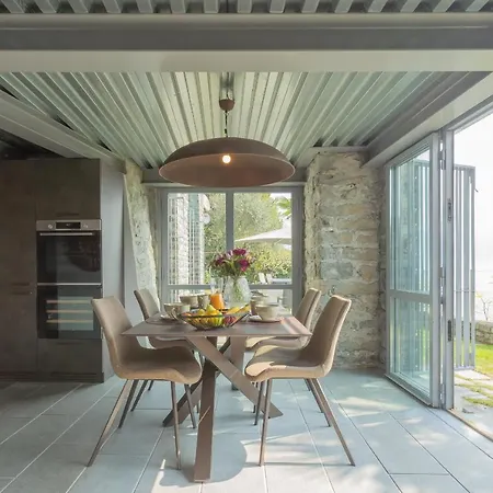 Sasso On By Rent * Sala Comacina