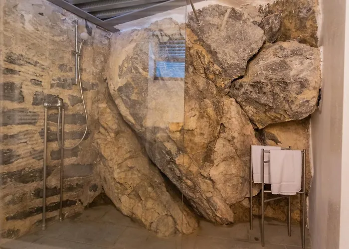 Sasso On By Rent Villa *