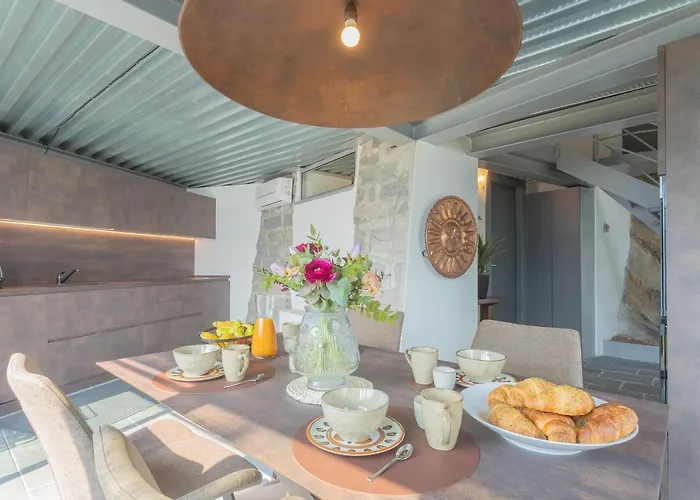 Sasso On By Rent Villa Sala Comacina