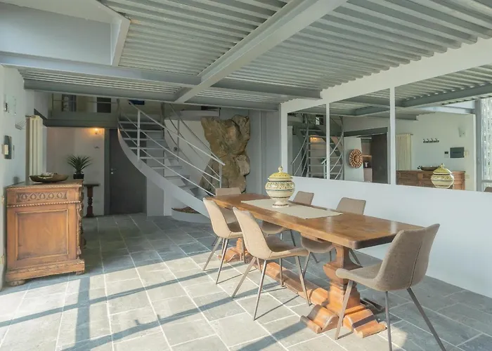 Sasso On By Rent * Sala Comacina