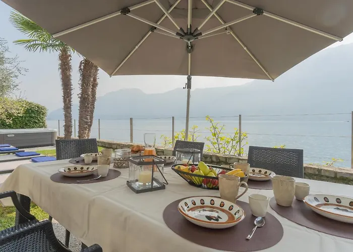 Sasso On By Rent Villa Sala Comacina