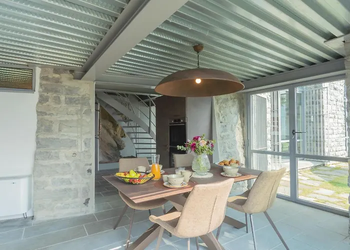 Sasso On By Rent * Sala Comacina