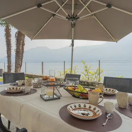 Sasso On By Rent Villa Sala Comacina